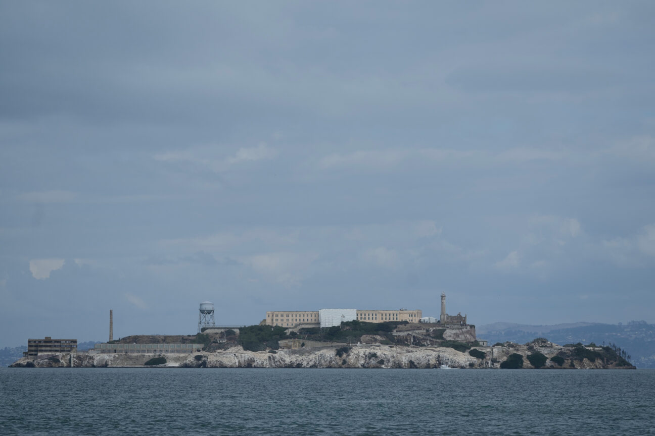 Τραμπ: Αναζητά 152 εκατομμύρια δολάρια για να ανοίξει εκ νέου το Αλκατράζ ως φυλακή