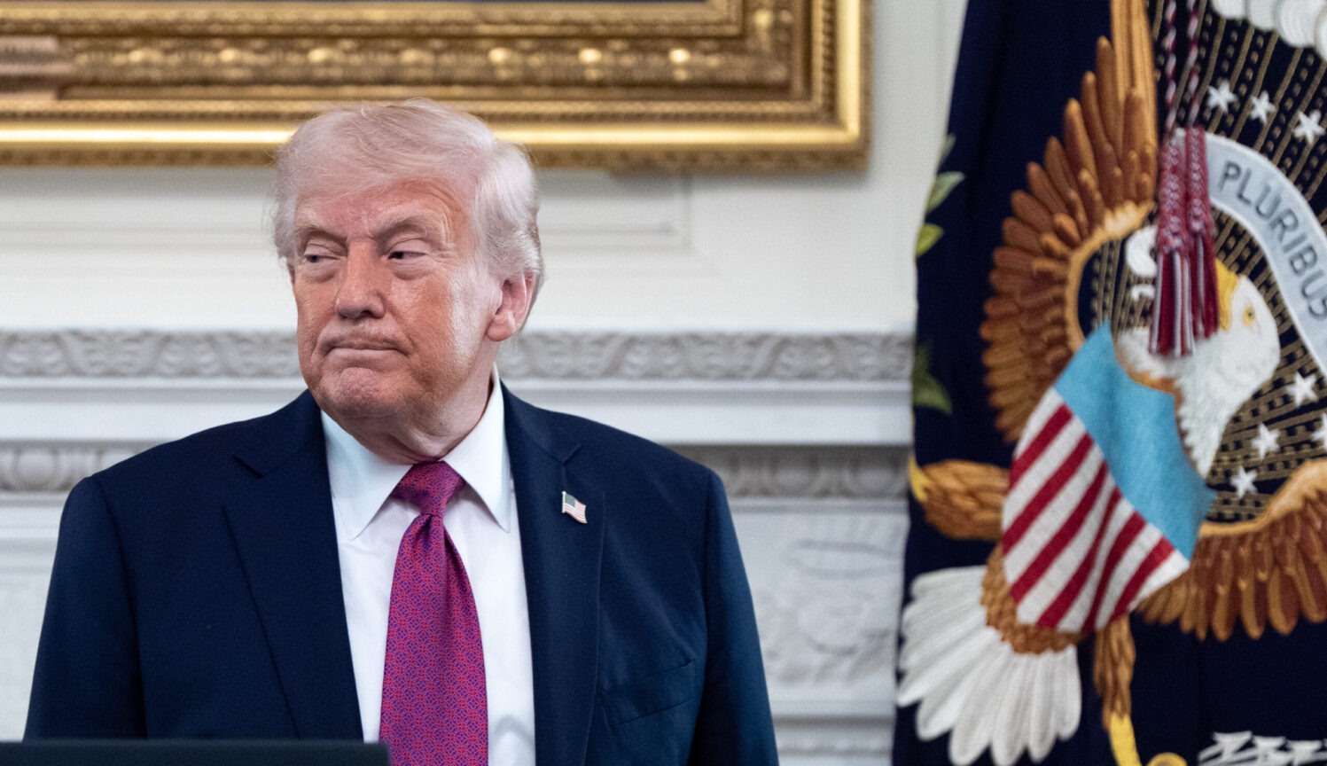 Τραμπ: Περιθώριο 3-5 ημερών στο Ιράν για συμφωνία – Στο τραπέζι και η στρατιωτική λύση