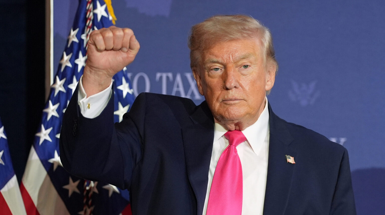 Τραμπ: Οι ΗΠΑ απαγορεύουν στο Ισραήλ να βομβαρδίσει τον Λίβανο