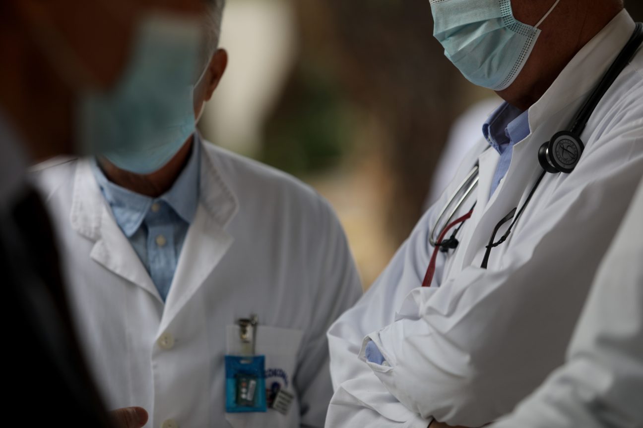 Γερμανία: Παιδίατρος κατηγορείται για 130 βιασμούς και σεξουαλικές κακοποιήσεις παιδιών