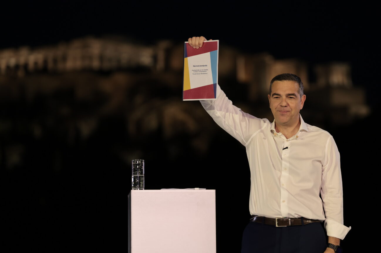 Ο άνθρωπος που πρόδωσε την ελπίδα επιστρέφει ως κληρονόμος της