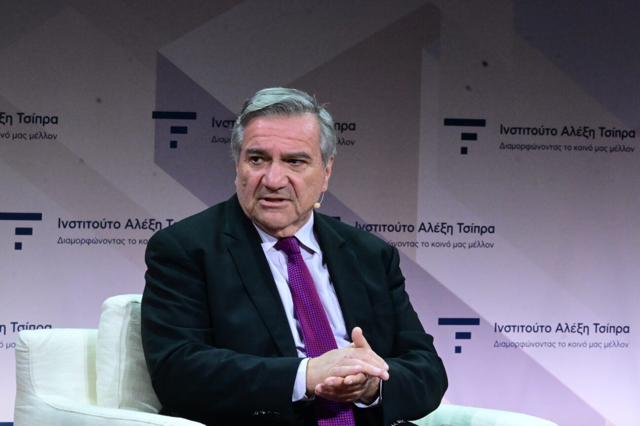 Παραιτήθηκε ο Καστανίδης από το ΠΑΣΟΚ – Αιχμές κατά Ανδρουλάκη
