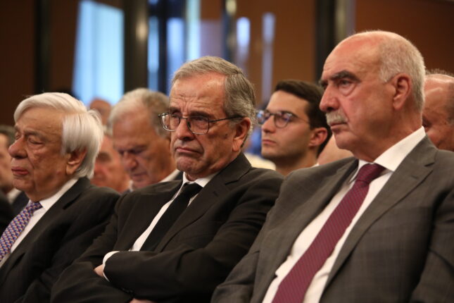 Καραμανλής: Μετωπική επίθεση σε κυβέρνηση για Τουρκία, υποκλοπές και χειραγώγηση της Δικαιοσύνης