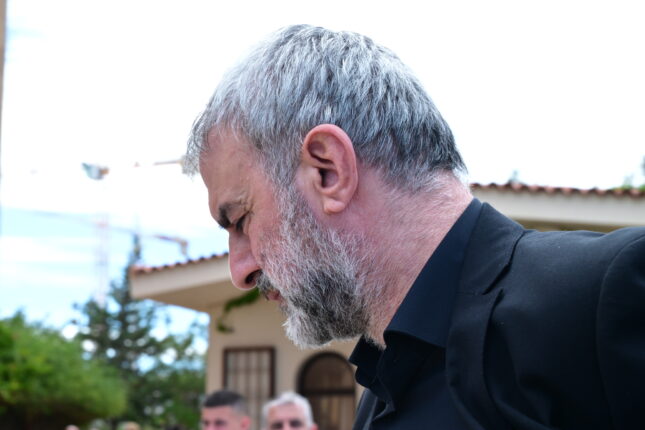 Γωγώ Μαστροκώστα: To τελευταίο αντίο σε κλίμα συγκίνησης – «Καλώς το λουλούδι μου»
