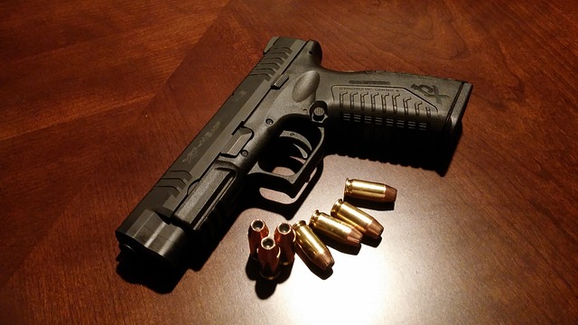 handgun 231696 640