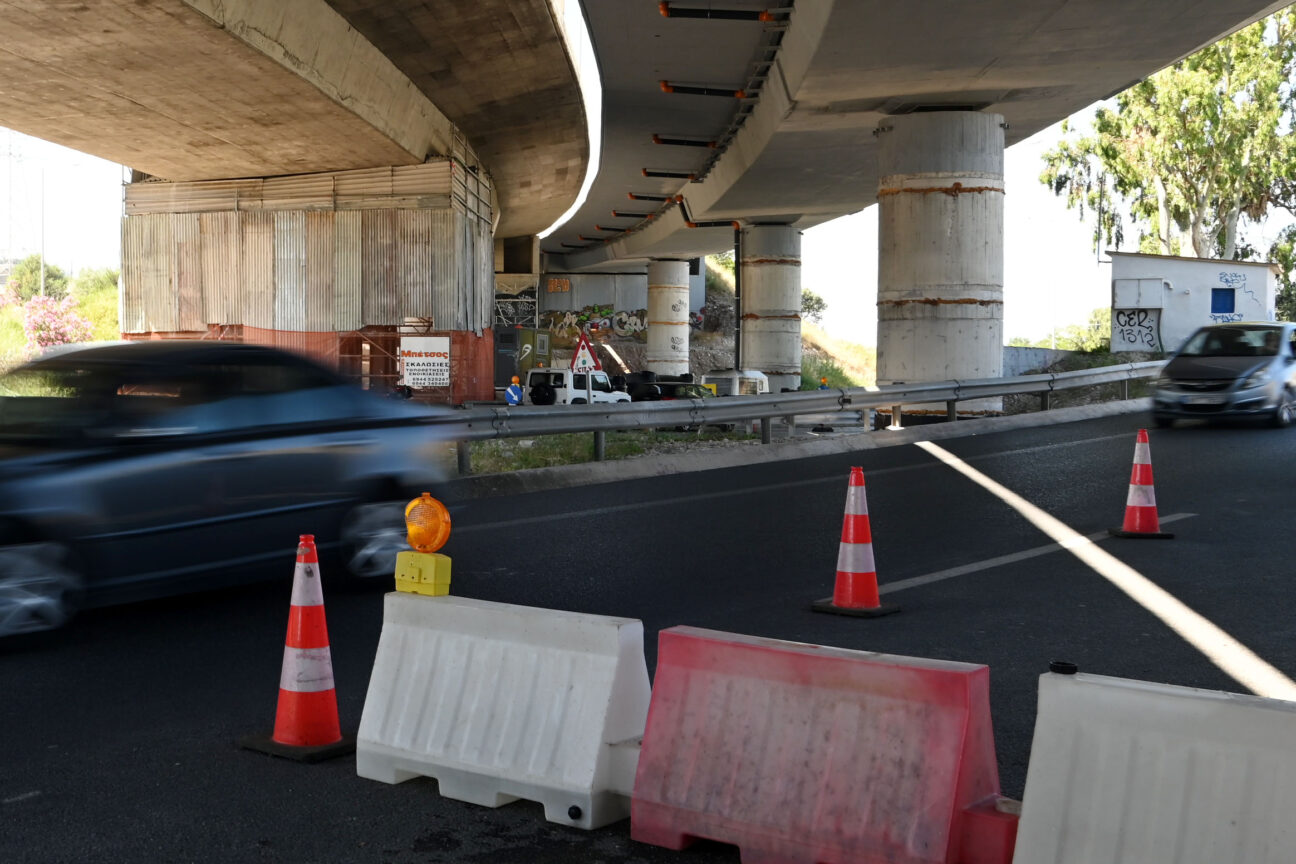 Πάτρα: Σε σήμανση έργων προσέκρουσε η μηχανή πατέρα και γιου