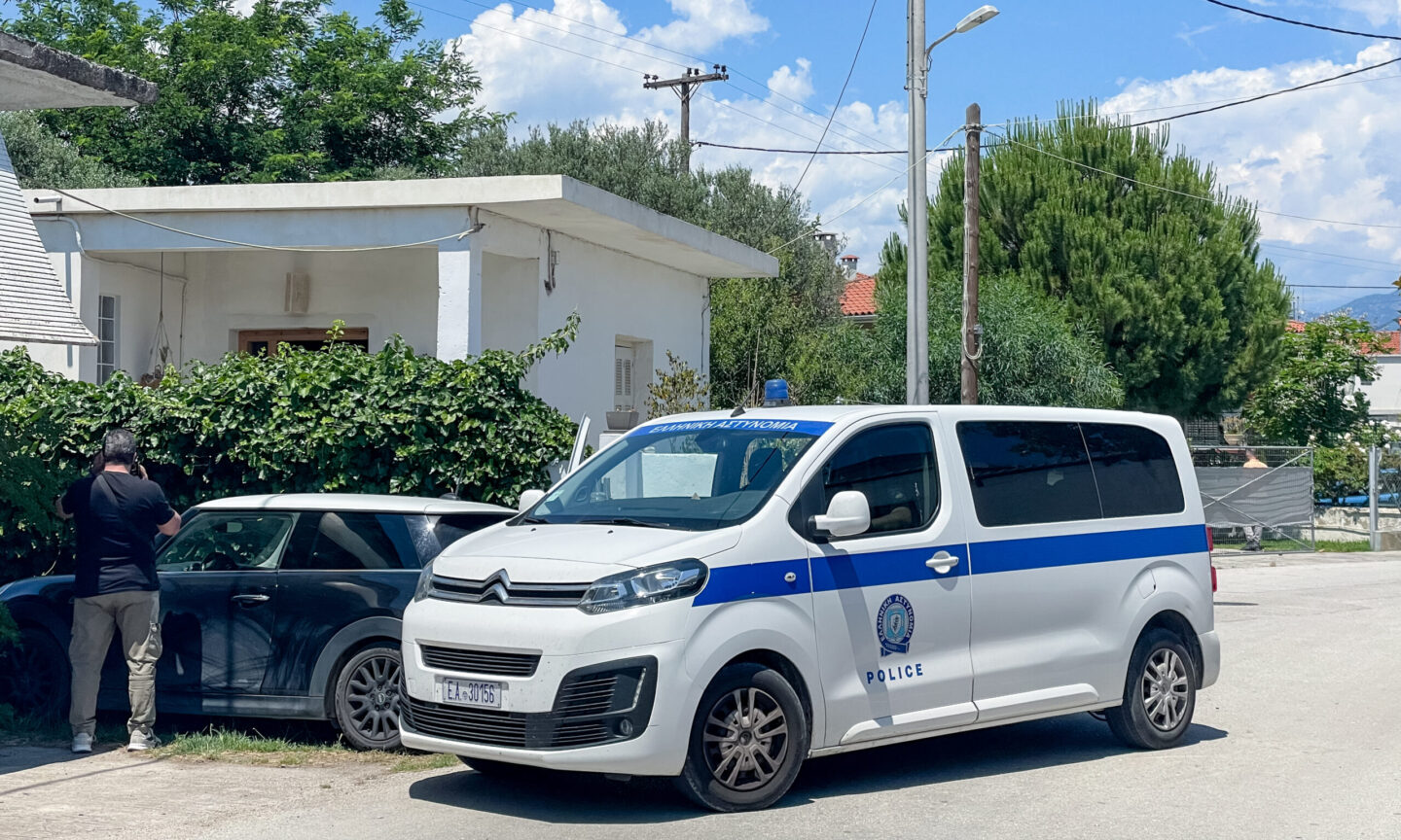 Αίγιο: Ενδείξεις εγκληματικής ενέργειας εξετάζουν οι αρχές –