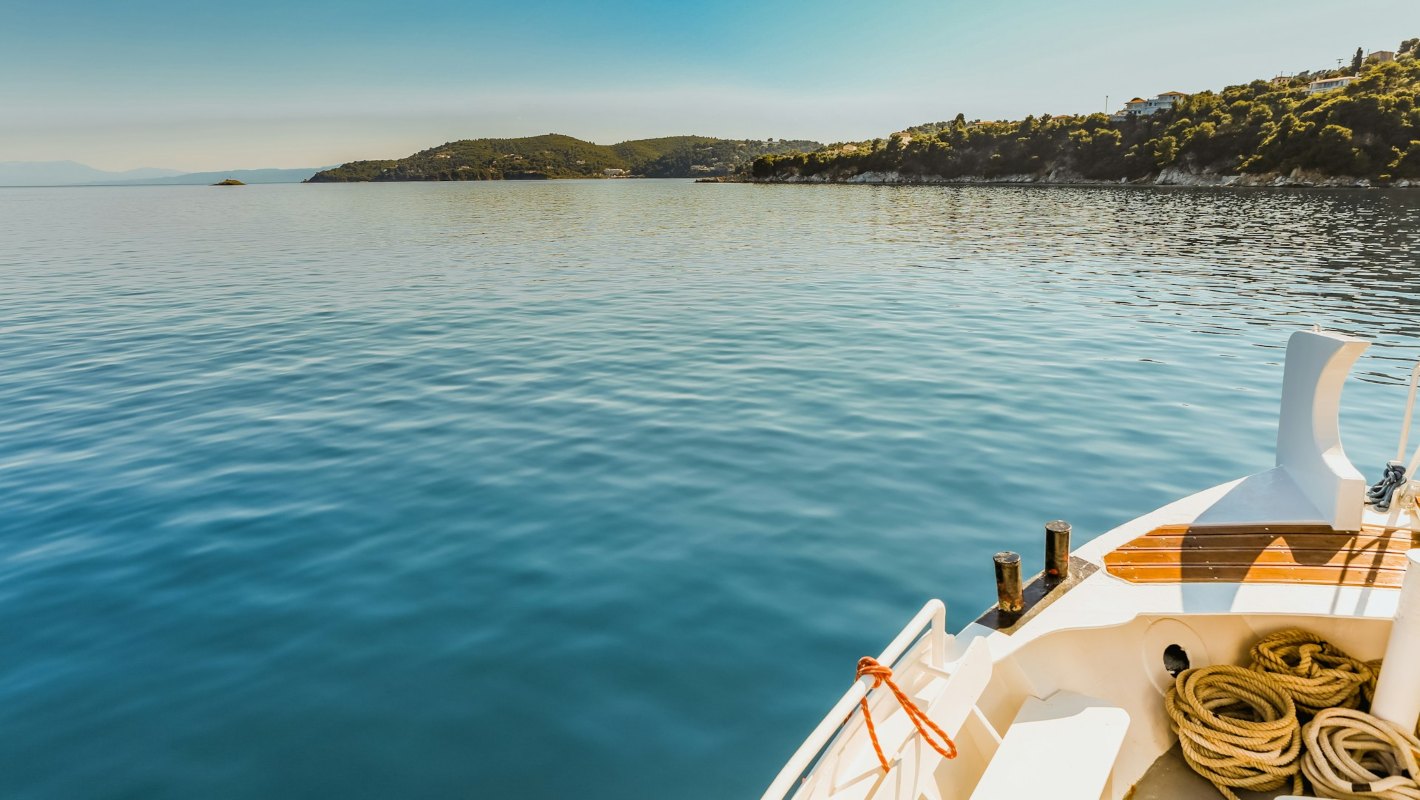 Island hopping στις Σποράδες: Τέσσερα νησιά, τέσσερις διαφορετικοί κόσμοι στο Αιγαίο