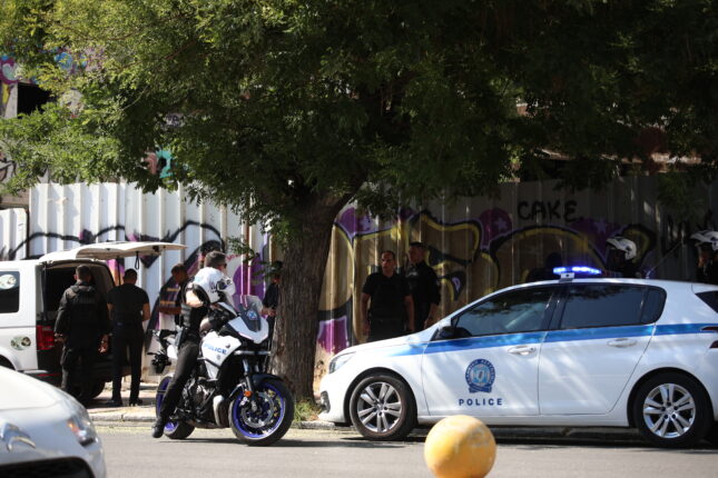 Φωτογραφία για: Κυψέλη: Ταυτοποιήθηκε η σορός που βρέθηκε μέσα σε βαλίτσα - Ανήκει σε 38χρονη Βρετανίδα 3 7035012