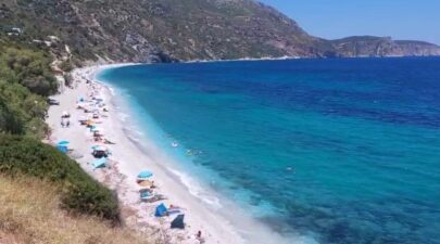 παραλία Κορασίδα Εύβοια