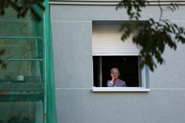 ΜΑΔΡΙΤΗ ΕΞΩΣΗ