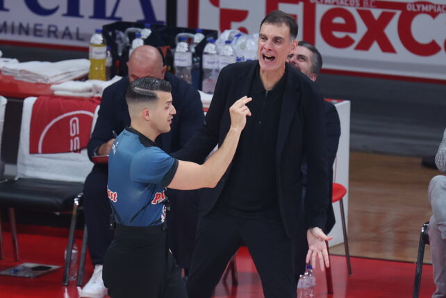 Γιώργος Μπαρτζώκας