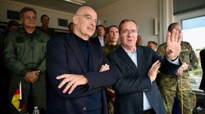 Νίκος Δένδιας και Μπόρις Πιστόριους στην Κρήτη